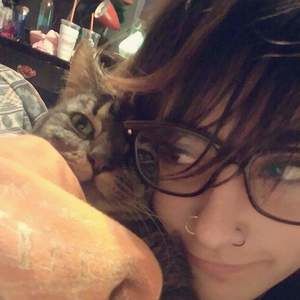 Meet your Posher, Karina